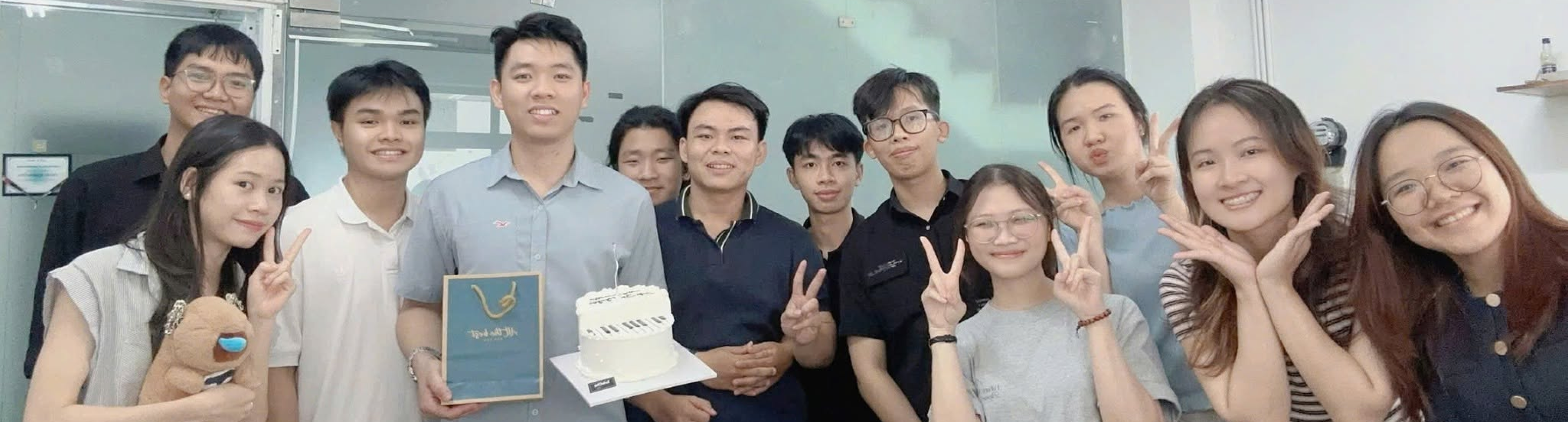 GIỚI THIỆU DỊCH VỤ TOTAL MARKETING EXECUTION (TME)
THỰC THI MARKETING TỪ ONLINE ĐẾN OFFLINE
